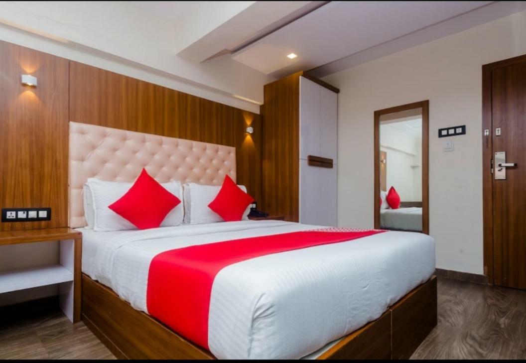 Hotel Arma Residency Mumbai Exteriör bild