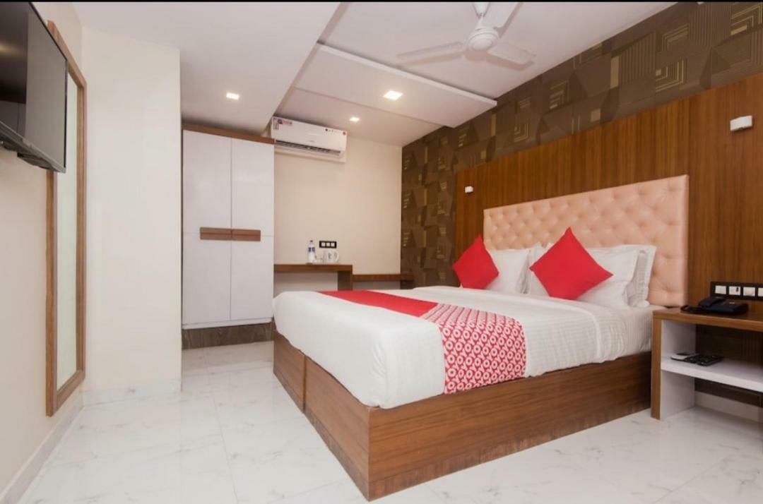 Hotel Arma Residency Mumbai Exteriör bild