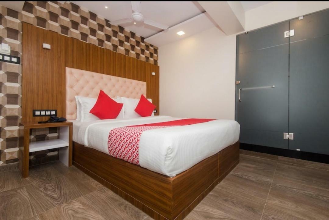 Hotel Arma Residency Mumbai Exteriör bild