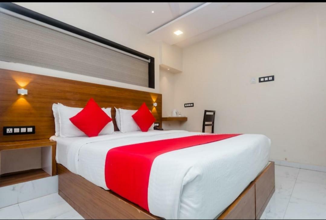 Hotel Arma Residency Mumbai Exteriör bild